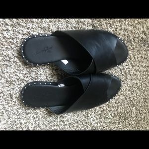 Black criss cross sandals